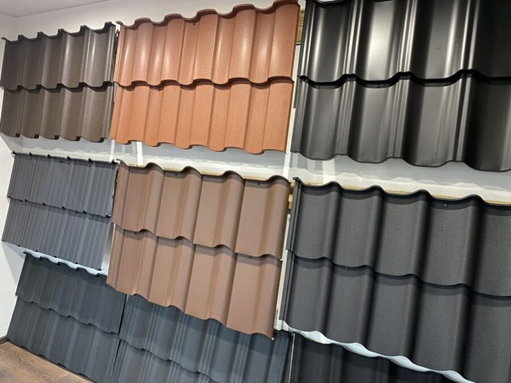 Металочерепиця та профлист покрівля