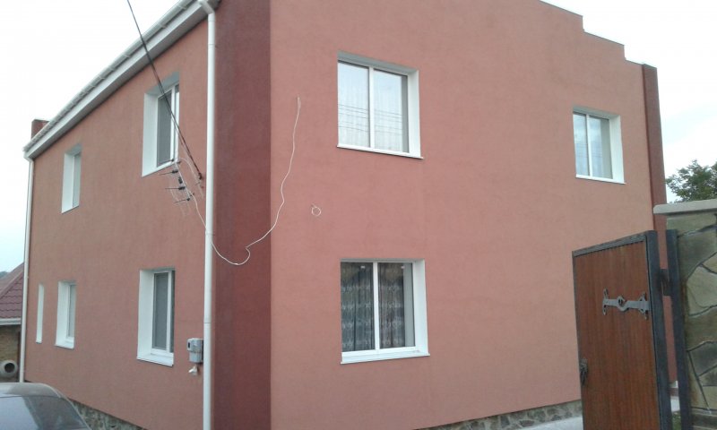 Утепление квартиры на высоком этаже в Черкассах с использованием промышленного альпинизма